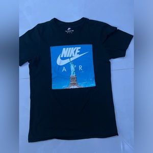 Nike graphic tee shirt